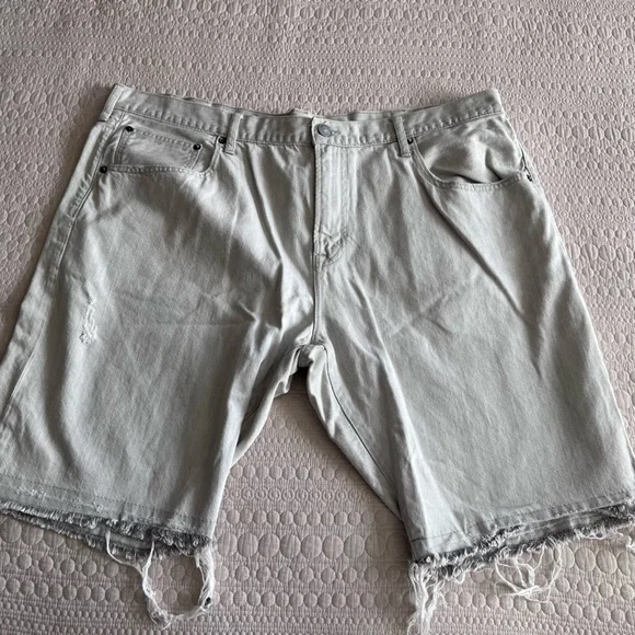 American Eagle gray distressed denim shorts - Picture 1 of 4